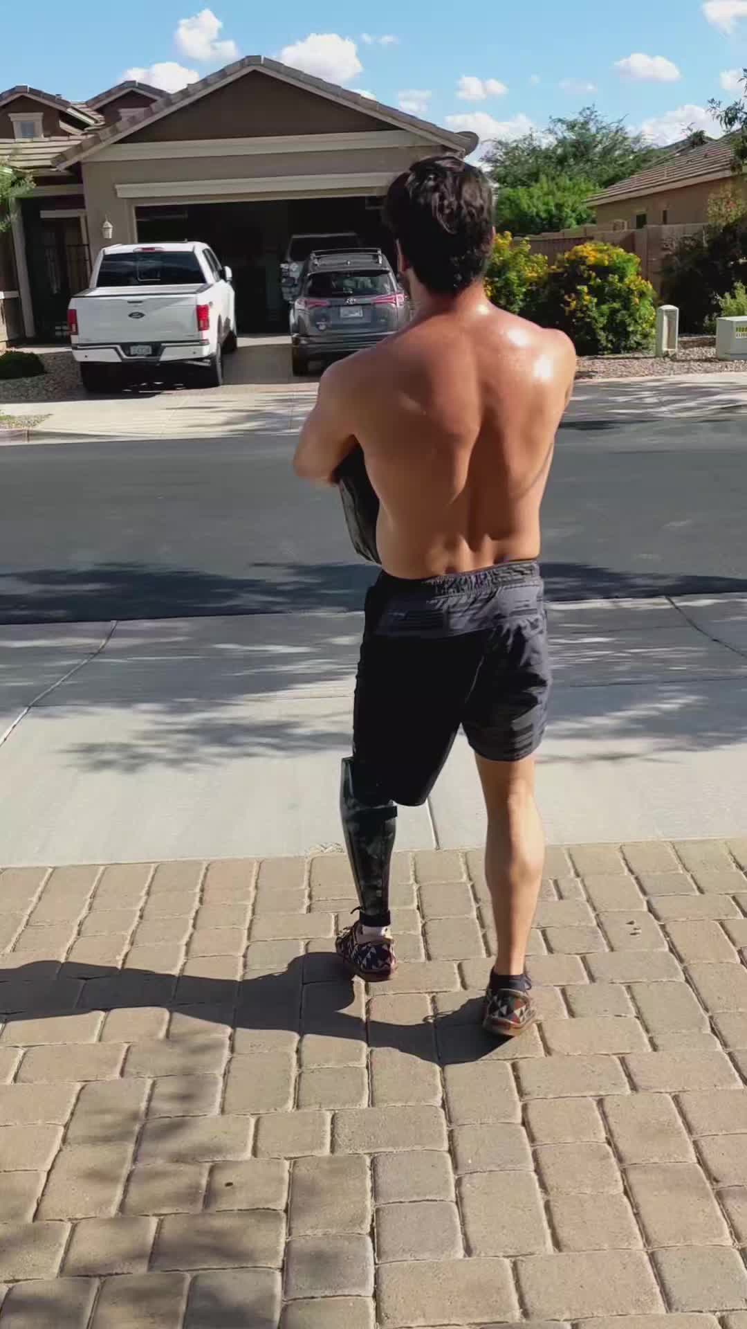 @chandlerabril