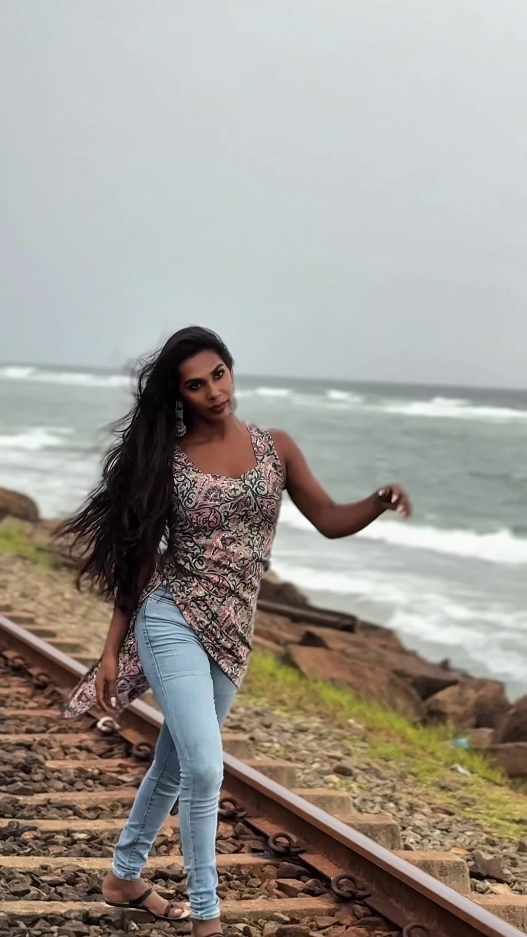 @Aalia