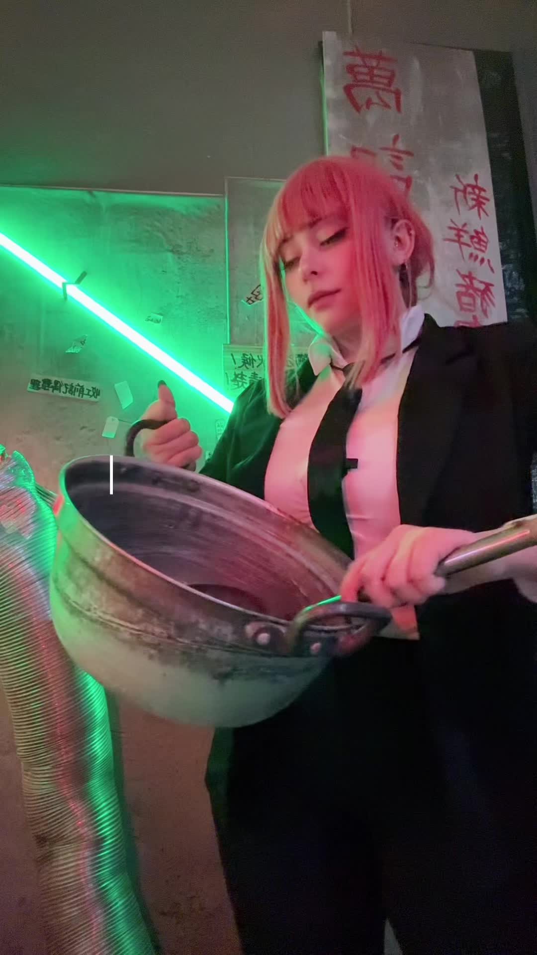 @YURIKO TIGER (ユリコタイガー)