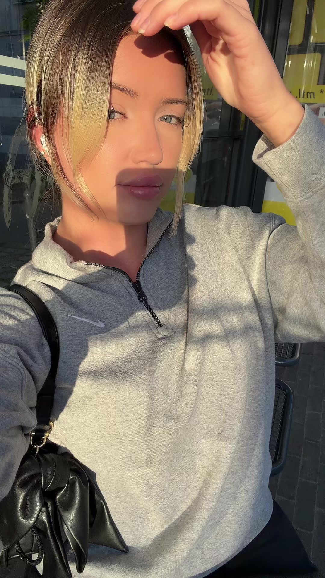 @livalyena
