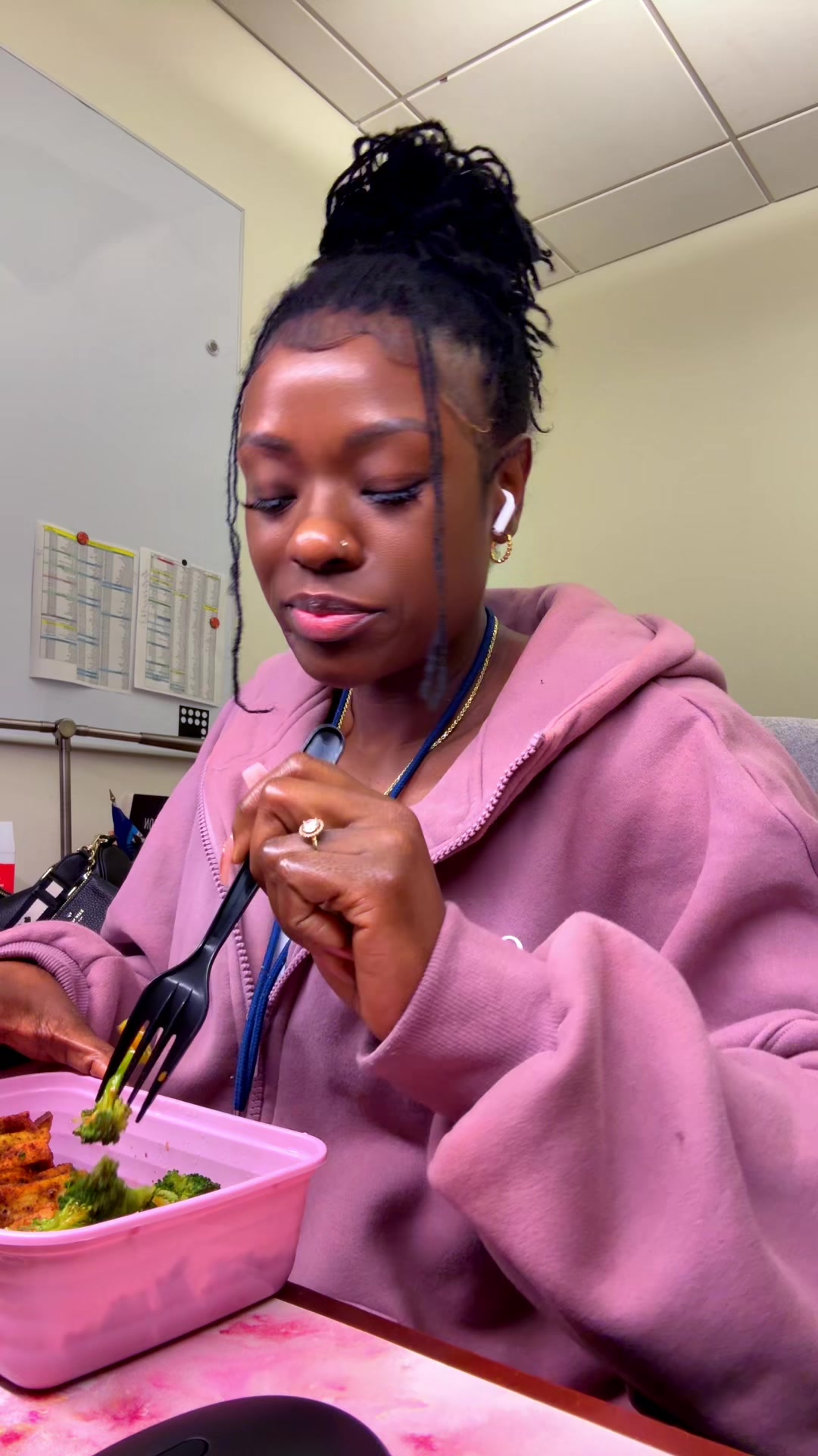 @ebonesha