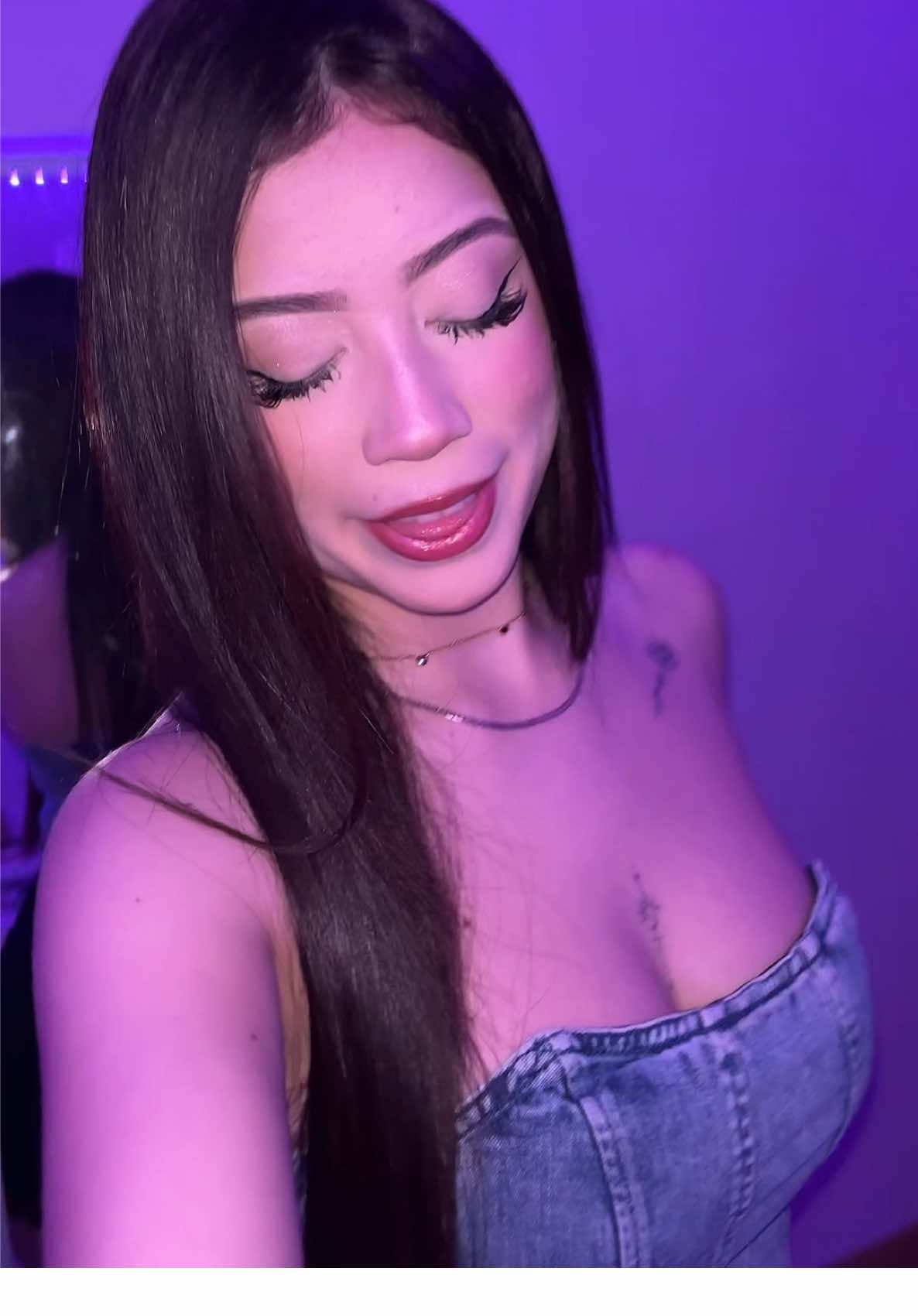 @️