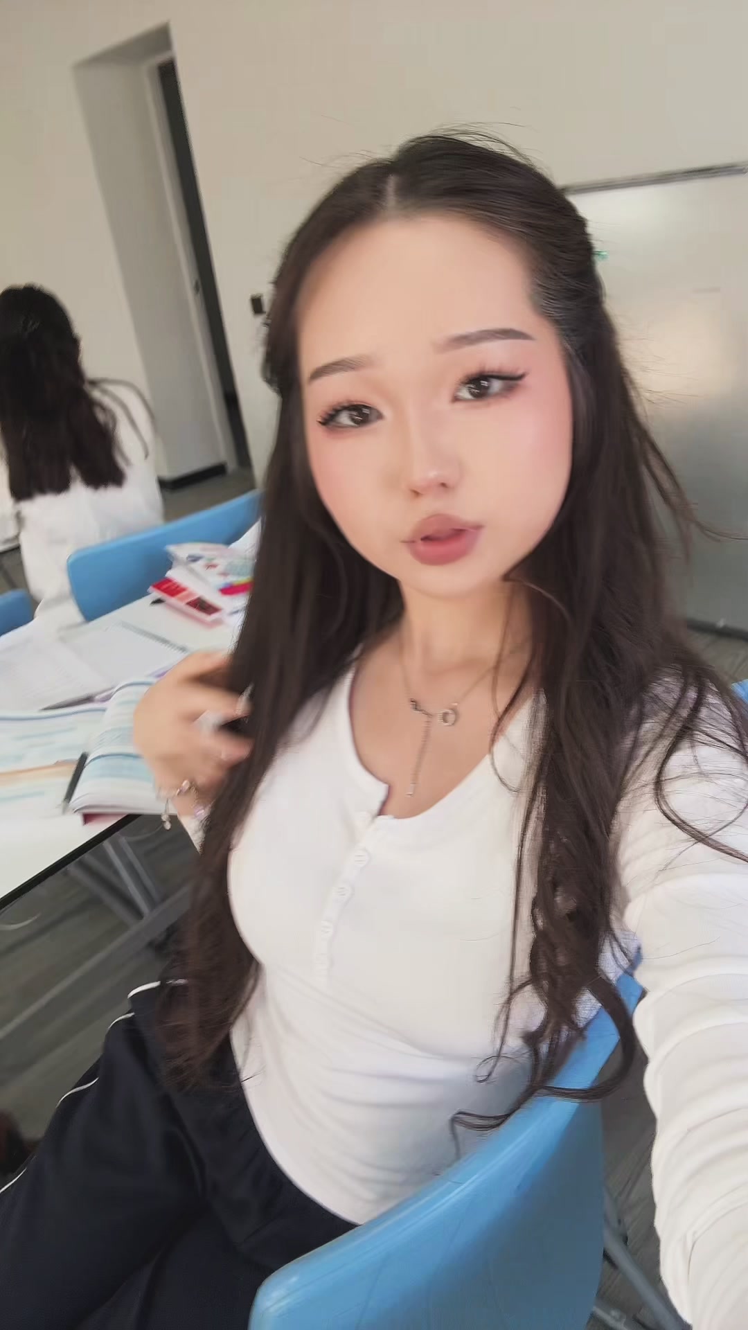 @жaн