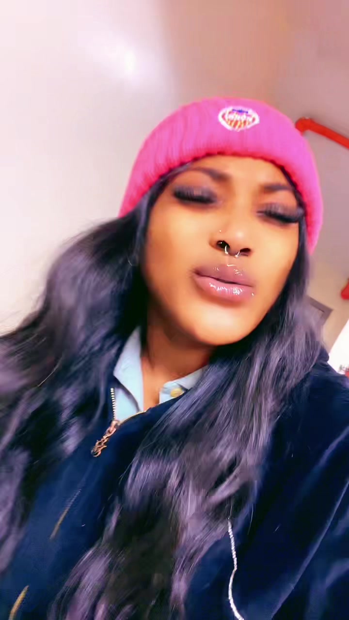 @🦋Neecy-bling🦋