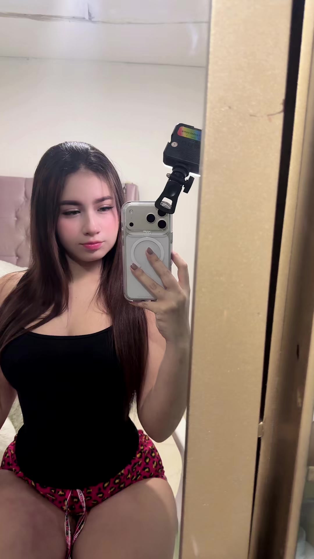 @Camila🐈