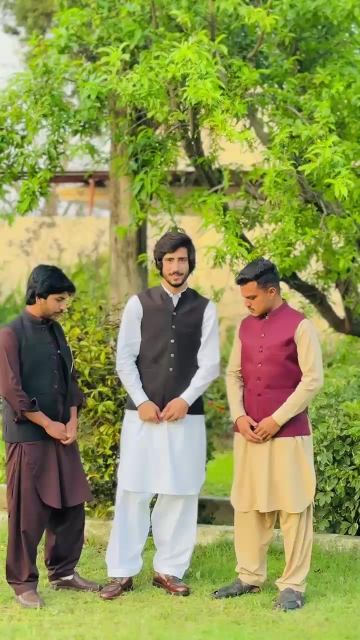 @47 KHAN 🦅