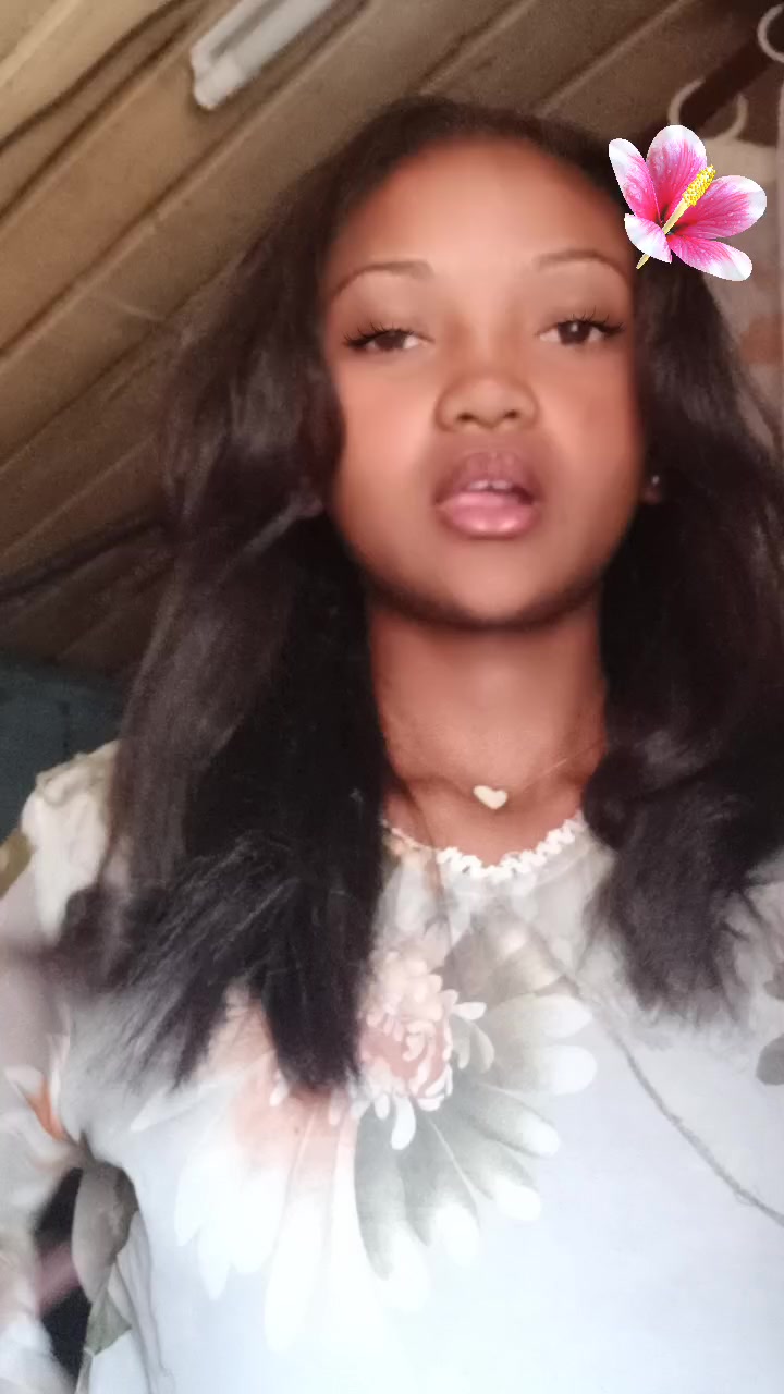 @Bouriii🍒