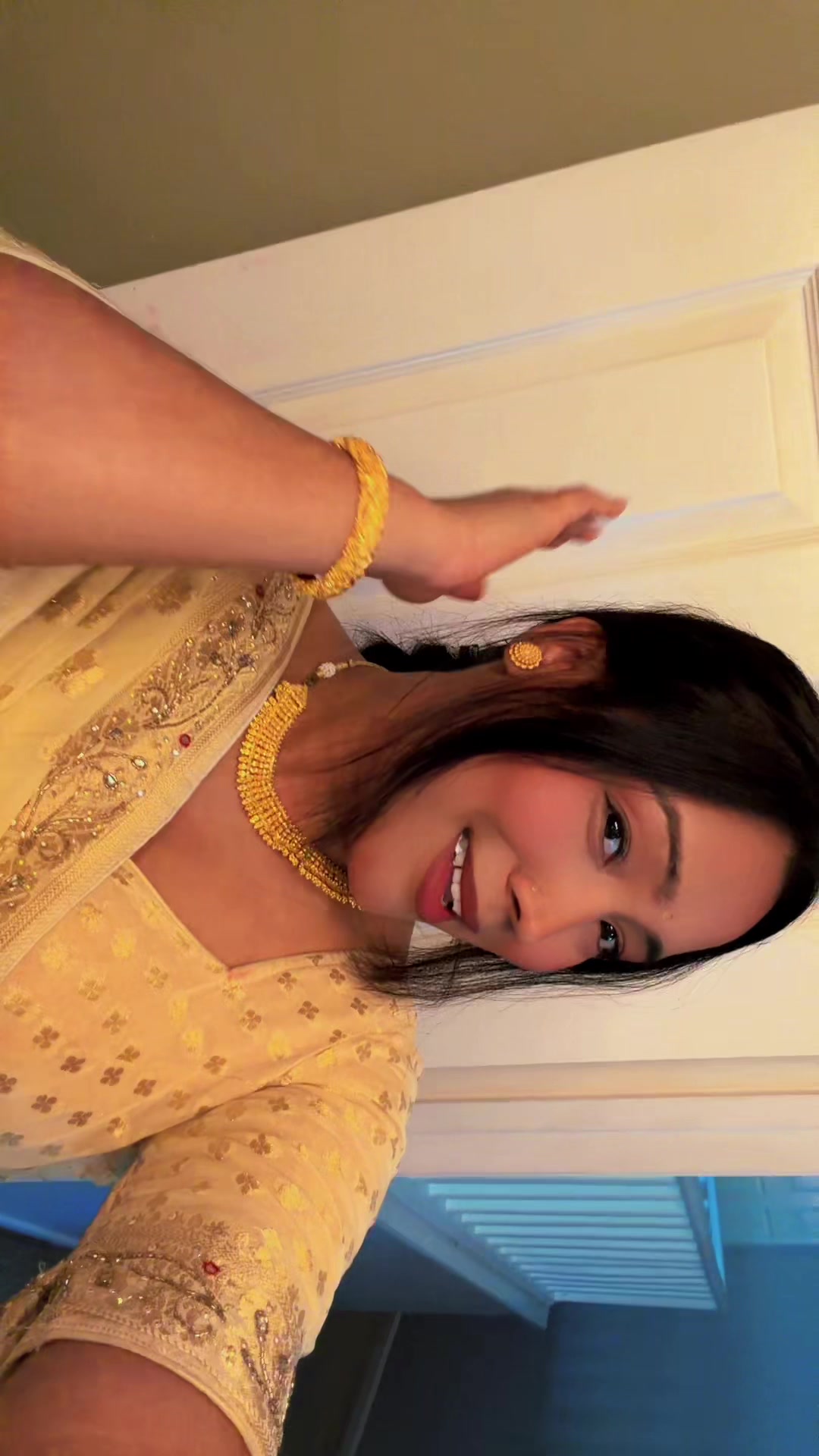 @Manisha Siwakoti🧿