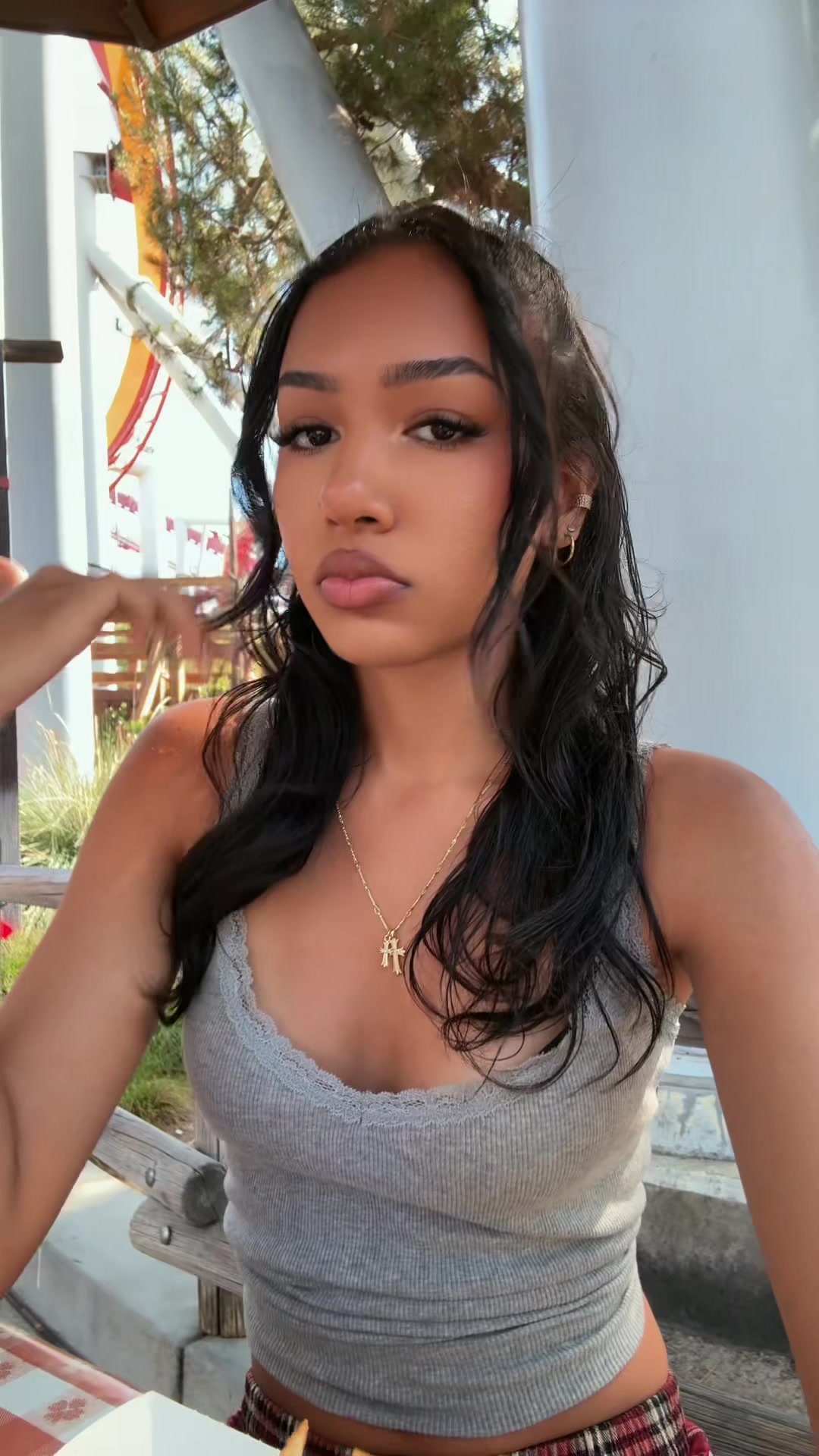 @AZYAMARINA