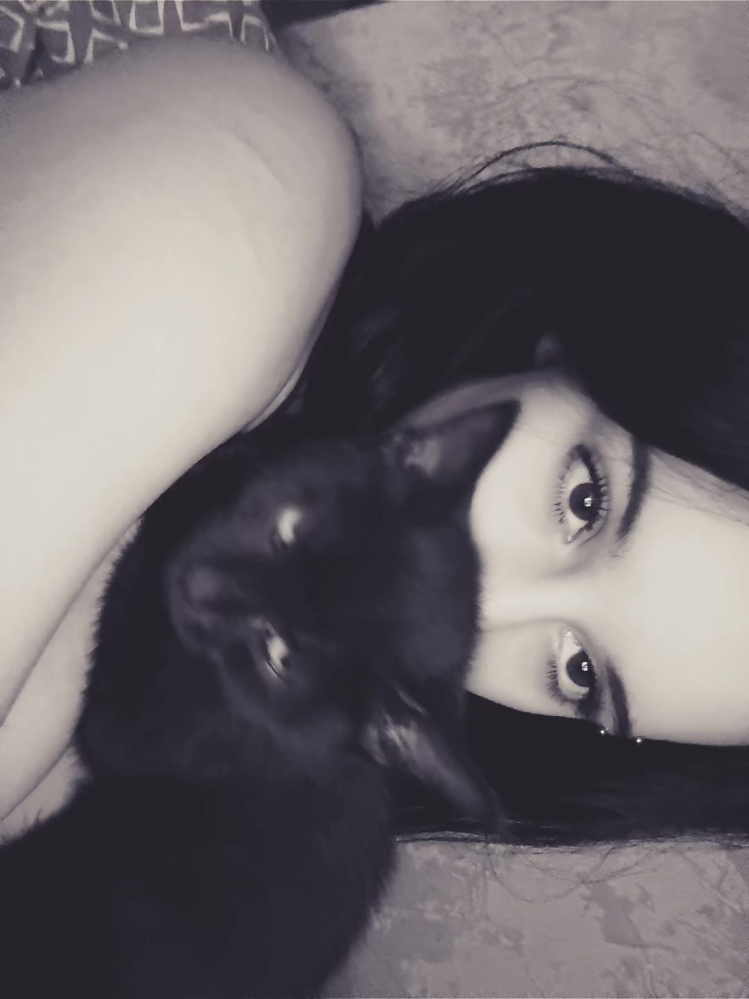 @темный романтик🕸️