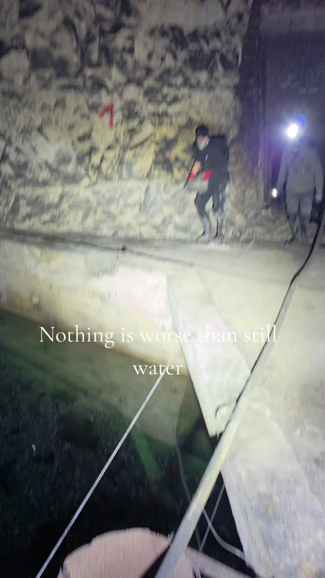 @𝔹𝕒𝕤𝕥𝕚_𝕦𝕣𝕓𝕖𝕩