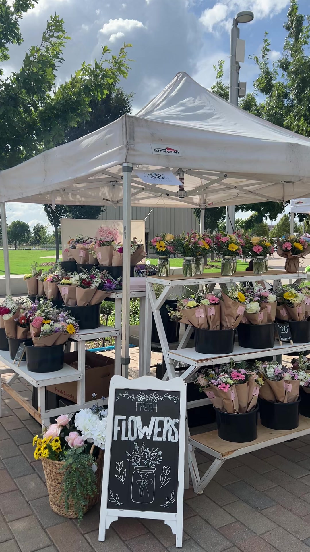 @Nai’s Sweet Florals ๐