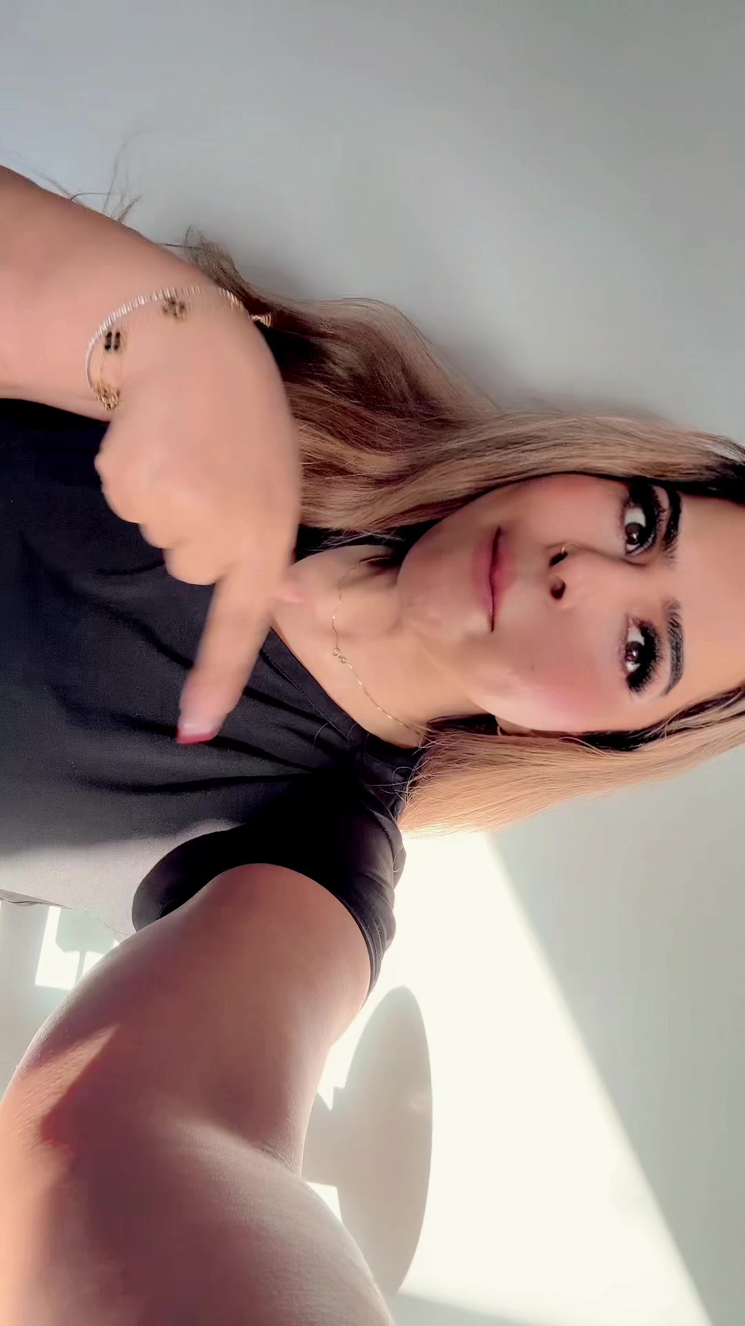@gulabiqn
