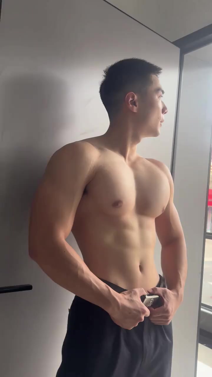 @极品男人
