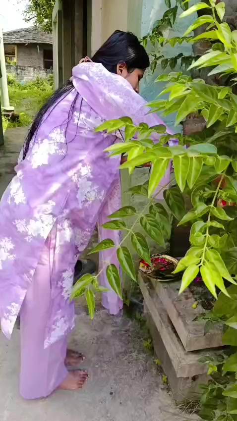 @Aneesa🧿