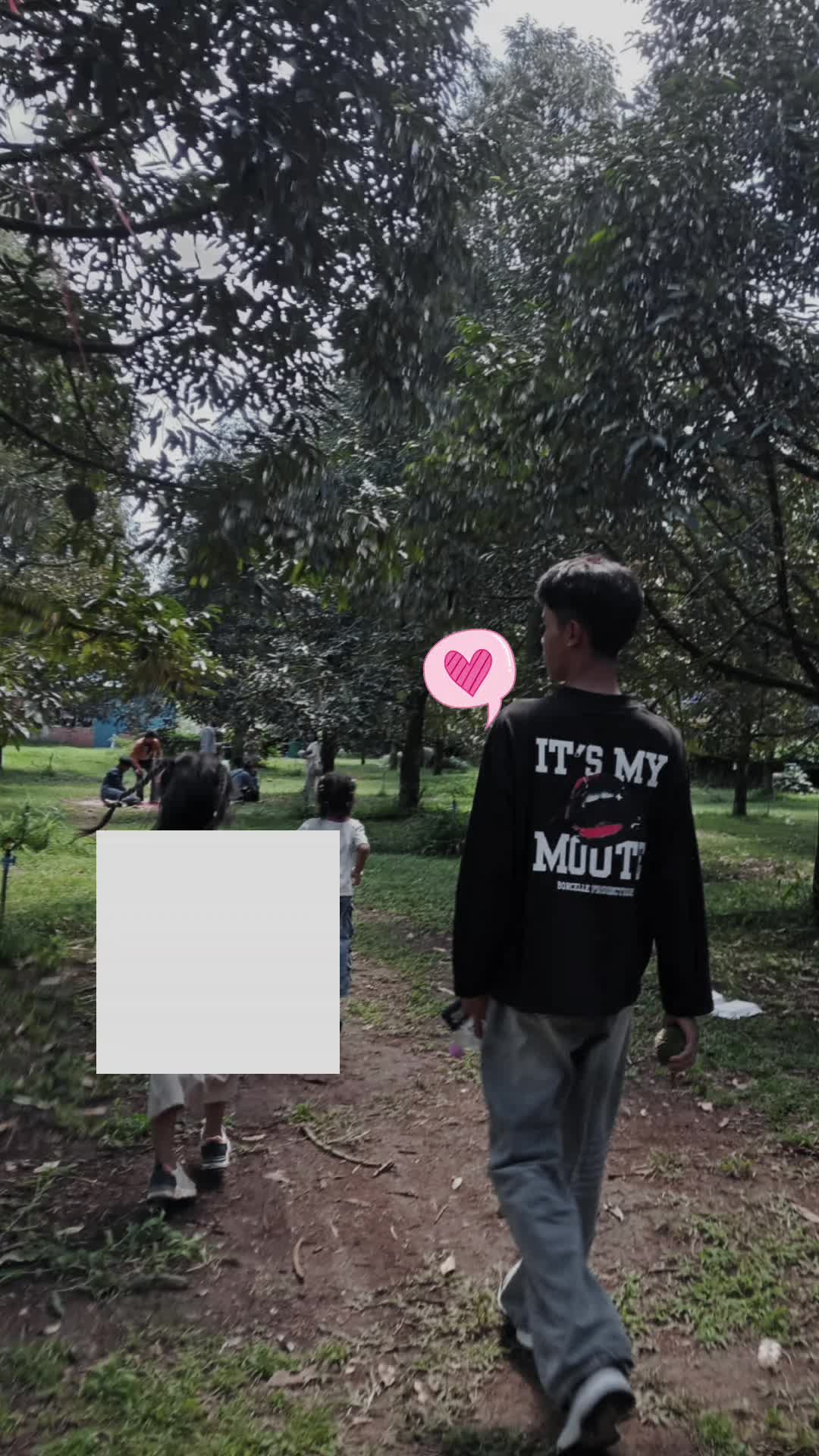 @):)