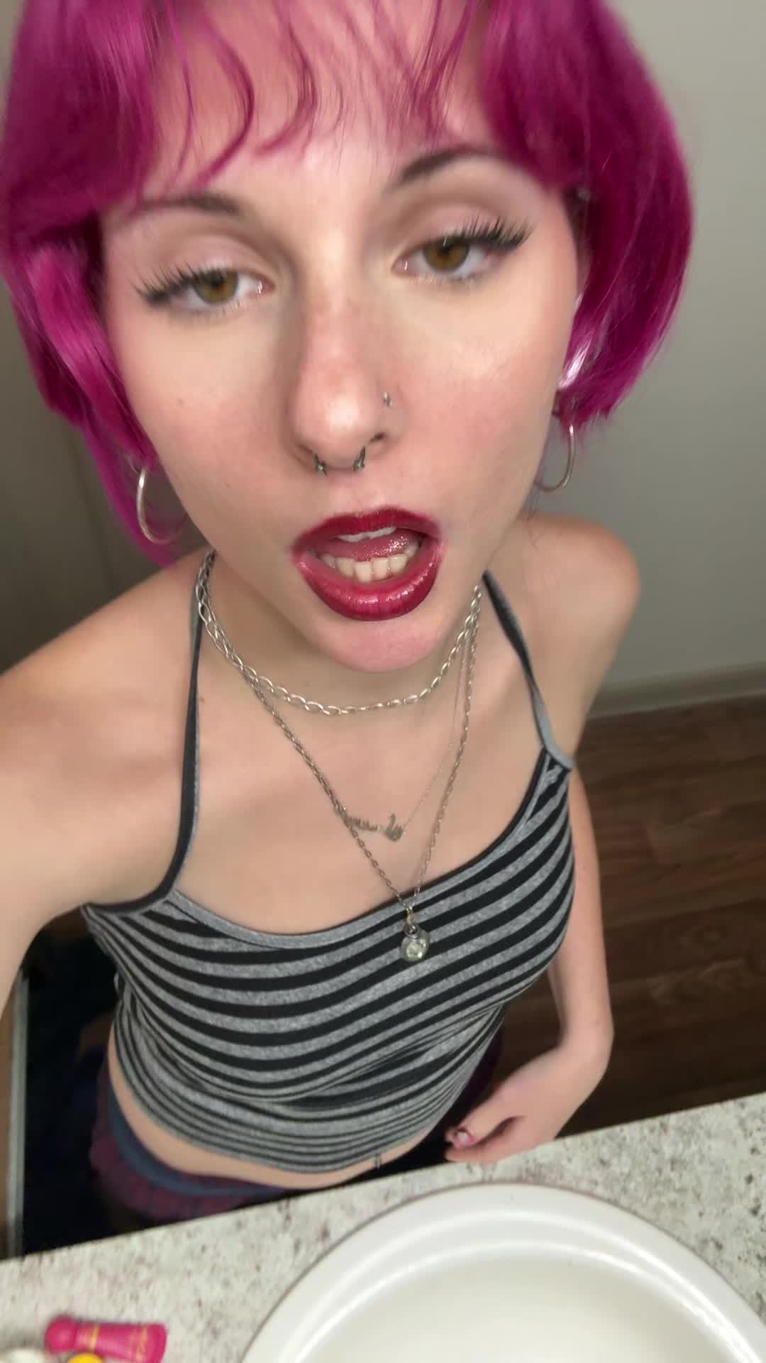 @uǝlloɥ