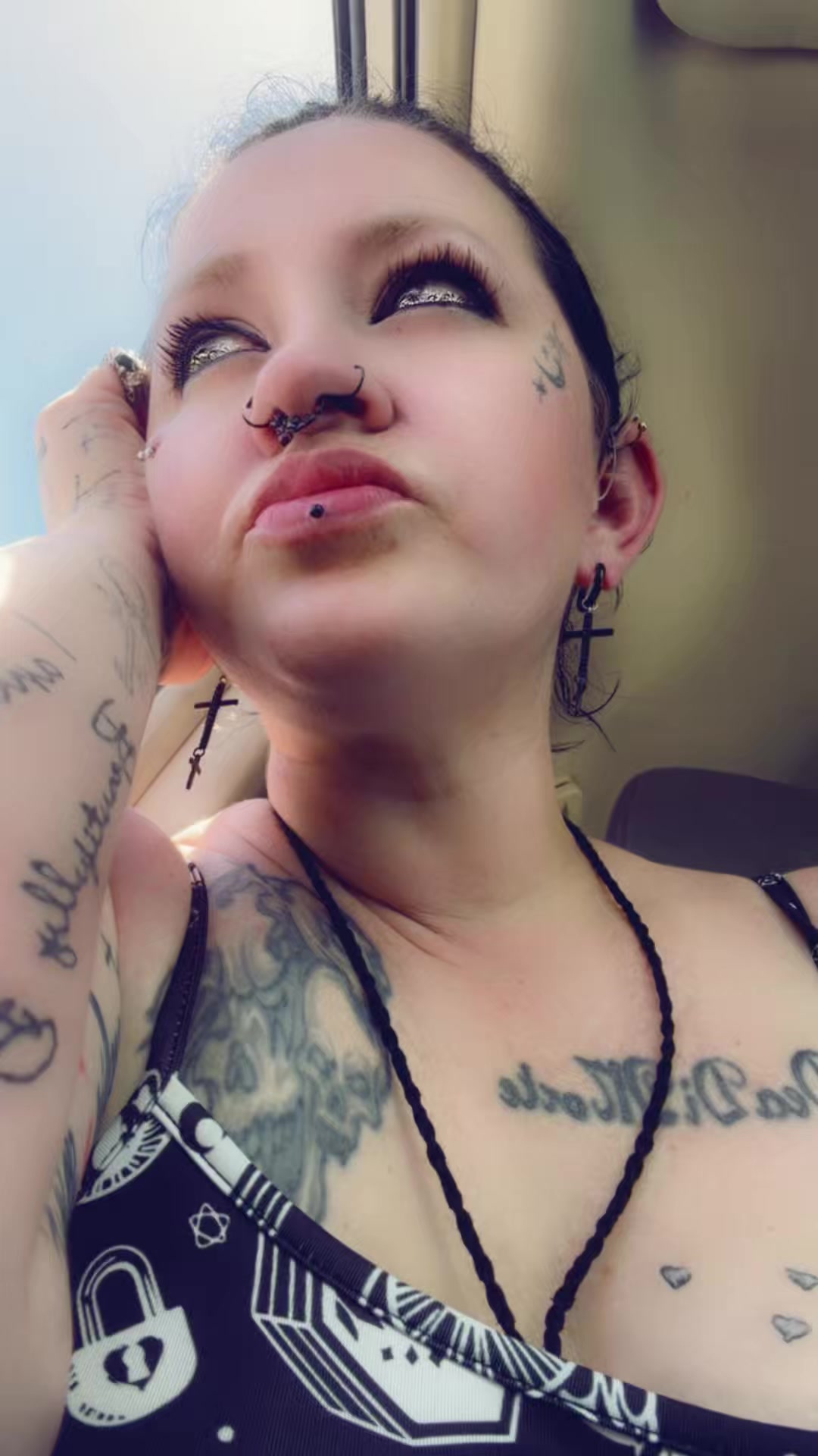 @Greeneyedghostie👑👻