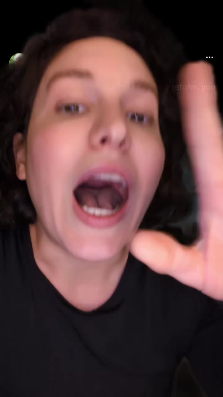 @T