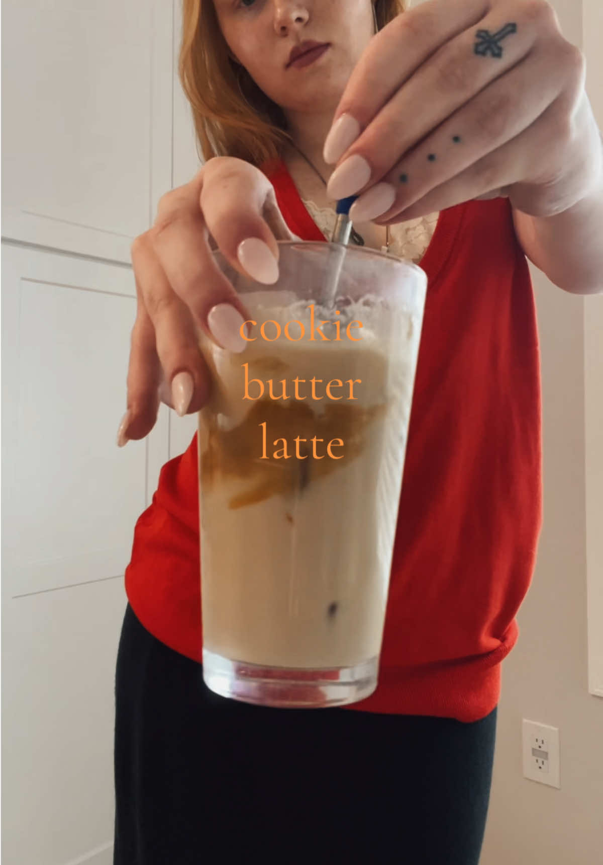 @strawberryoatmilklatte