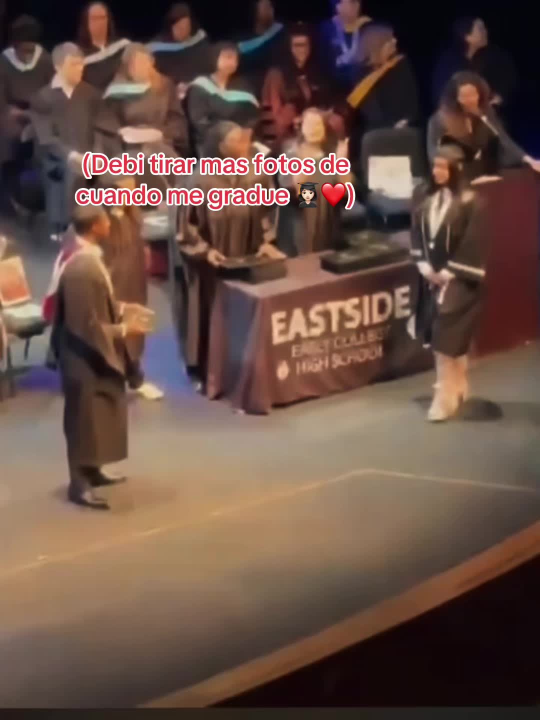 @Emii🧸🍫