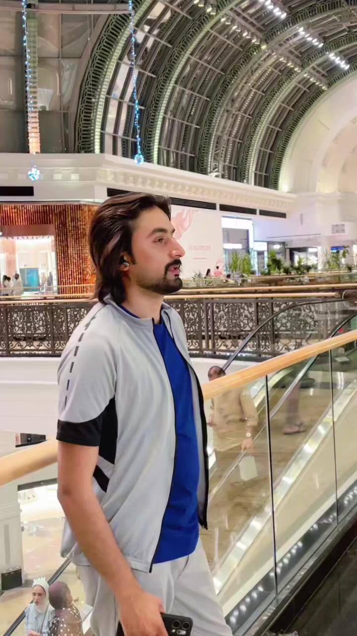 @ubaid khan1