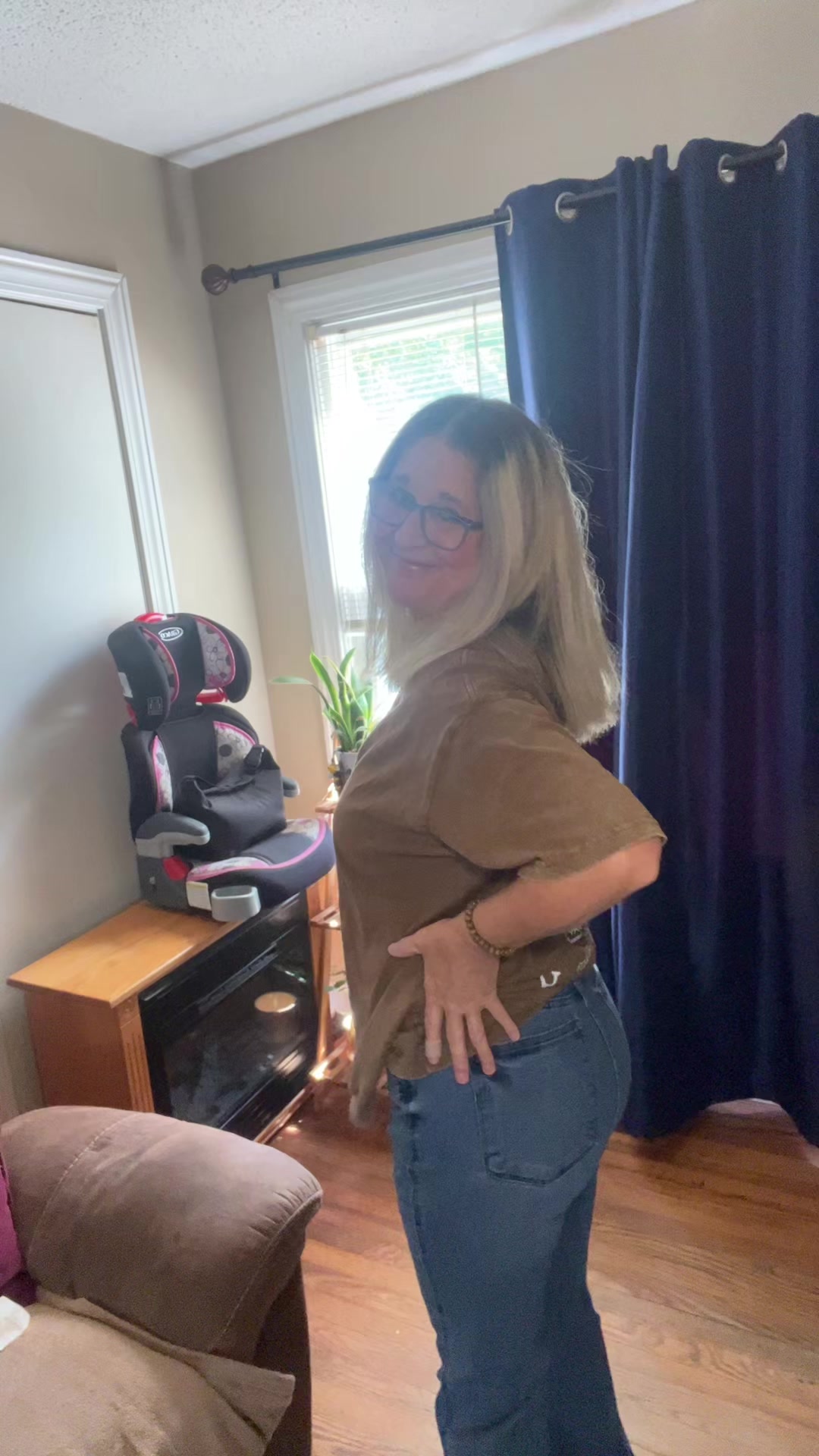 @Julie&ensp;Katina