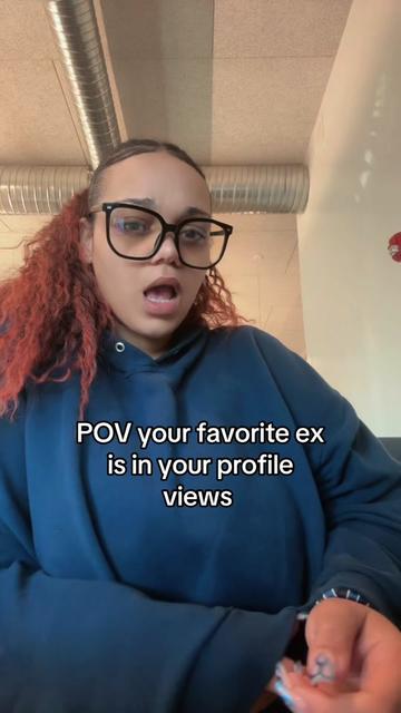 @Livv👑