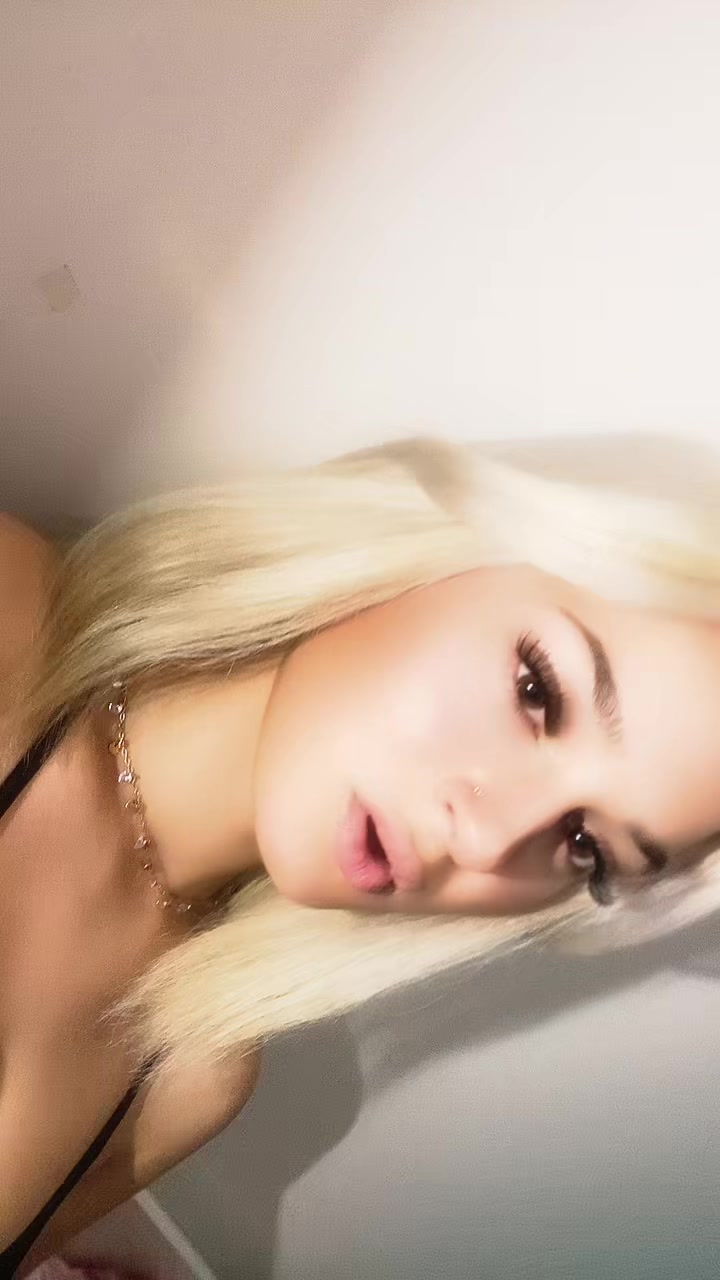 @Clara
