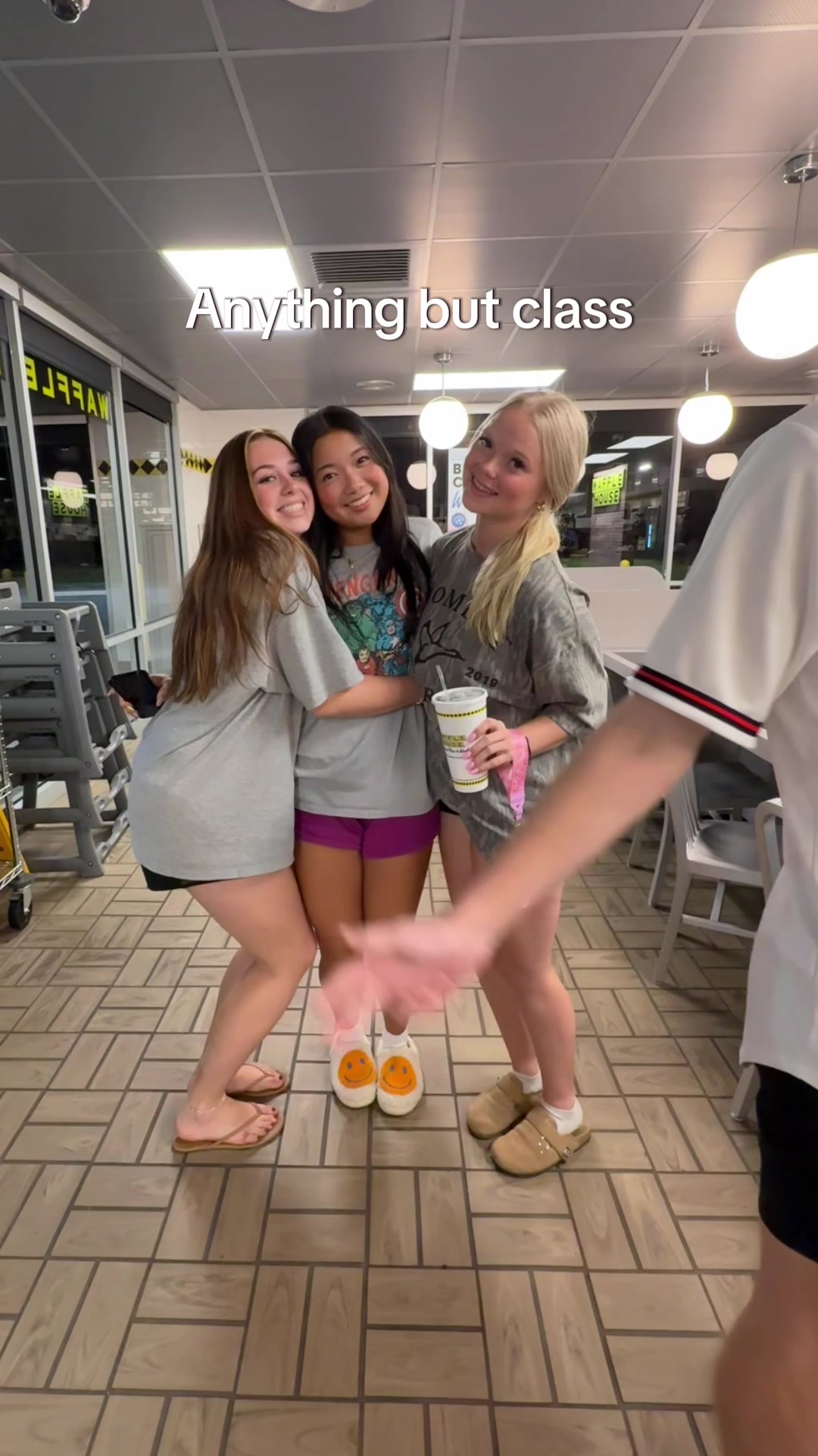 @bay ๐