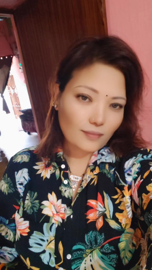 @💞Santi💞 Thapa 💞Rai💞