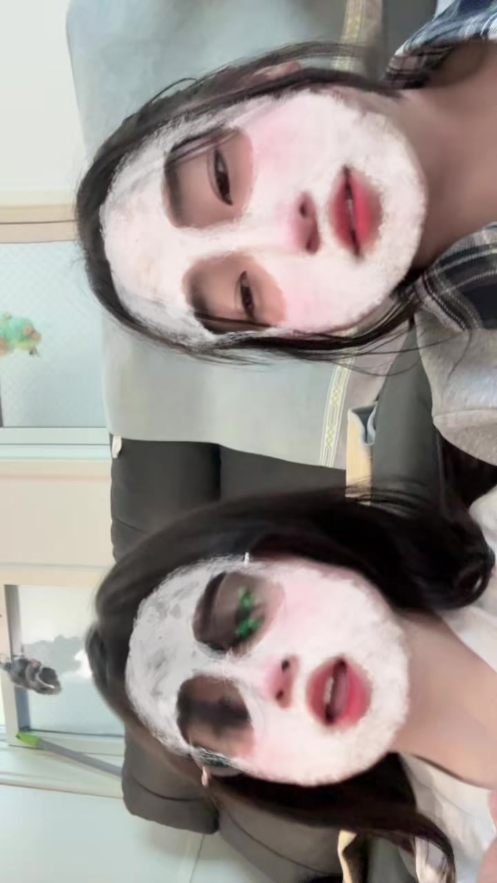 @しおん