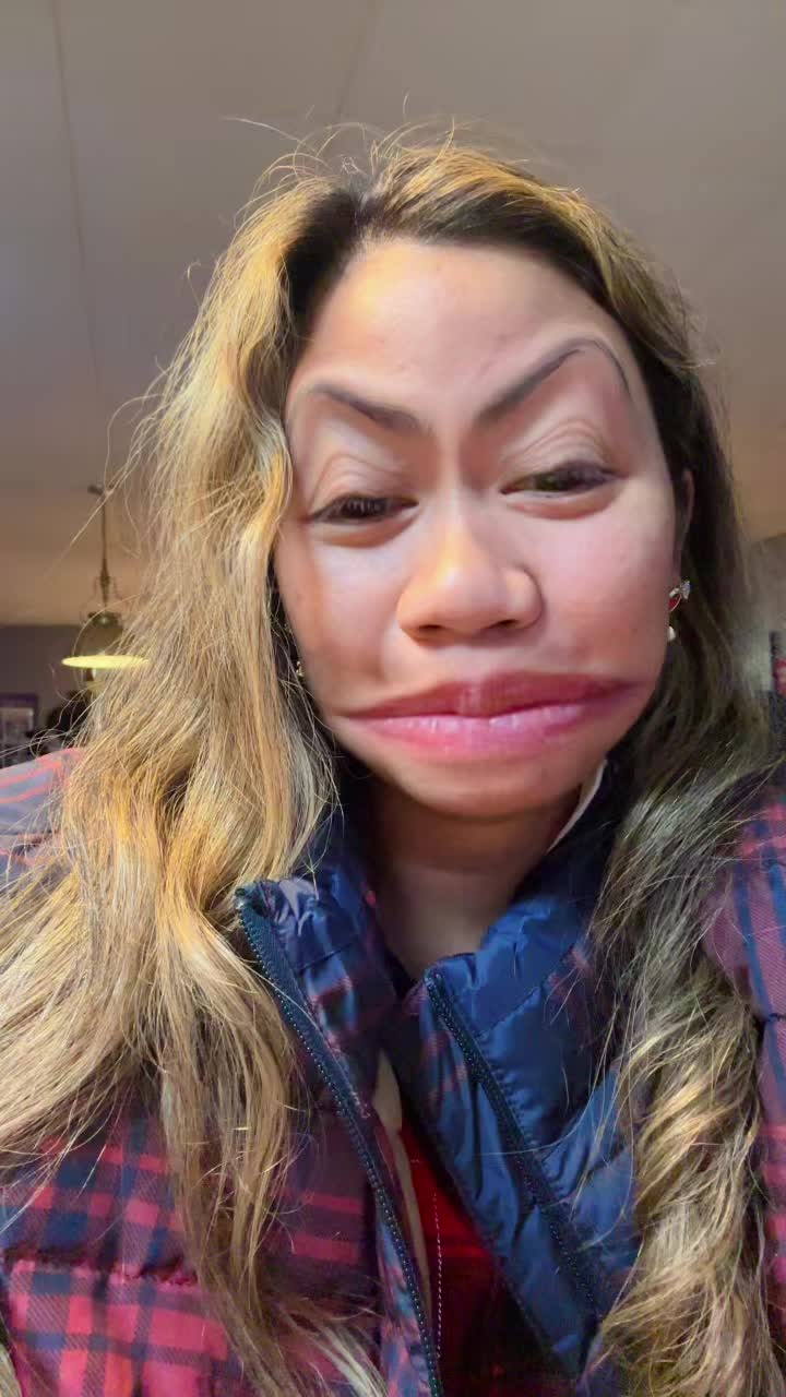 @Pinay Trucker Girl USA