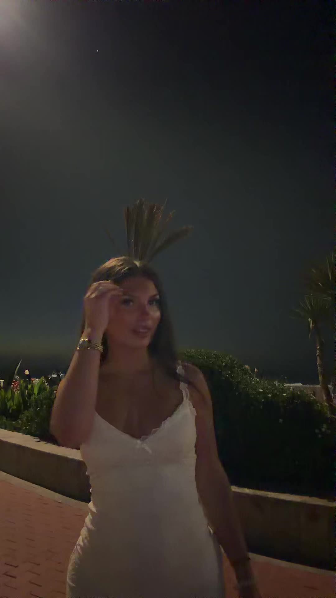 @MatBntv