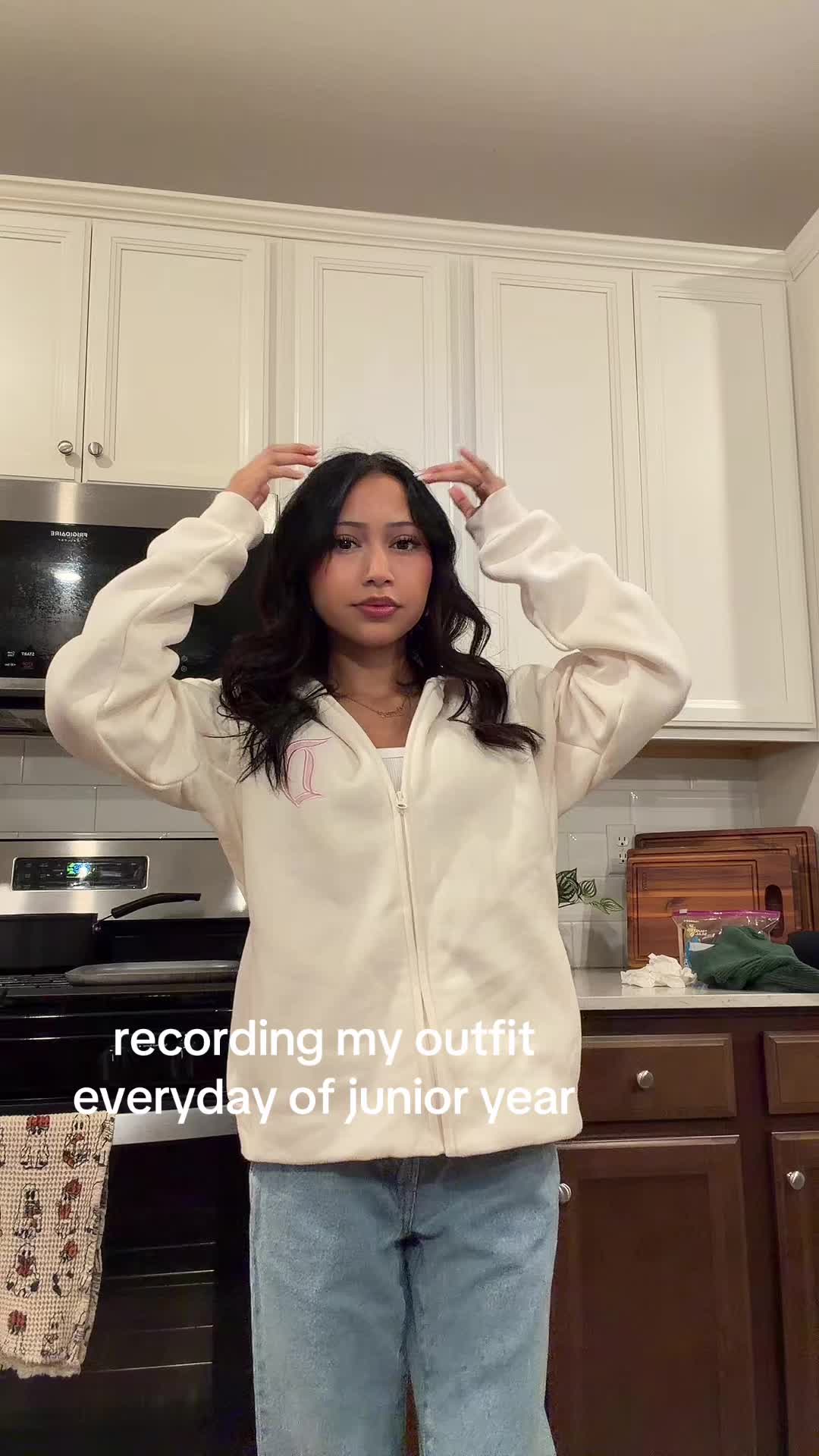 @bella ࣪౨ৎ
