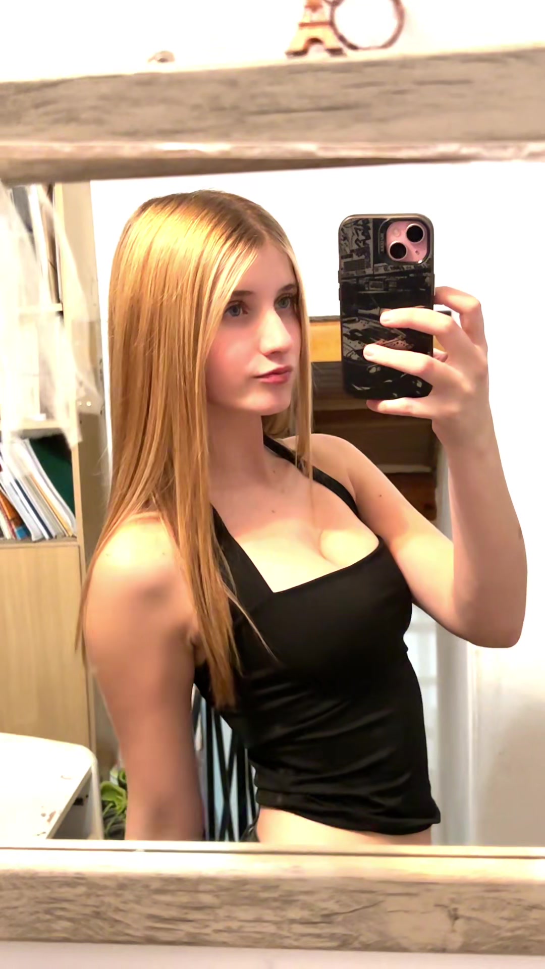 @v4lentinaaaaa._