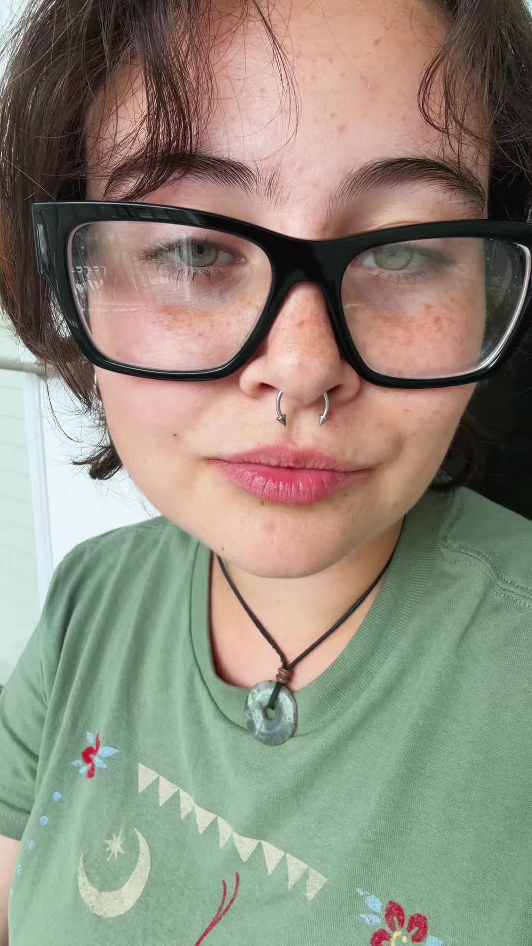@graceless.eyes