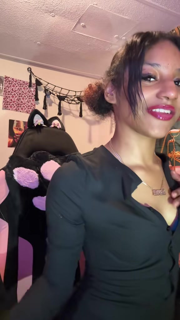 @Goldenteai1k