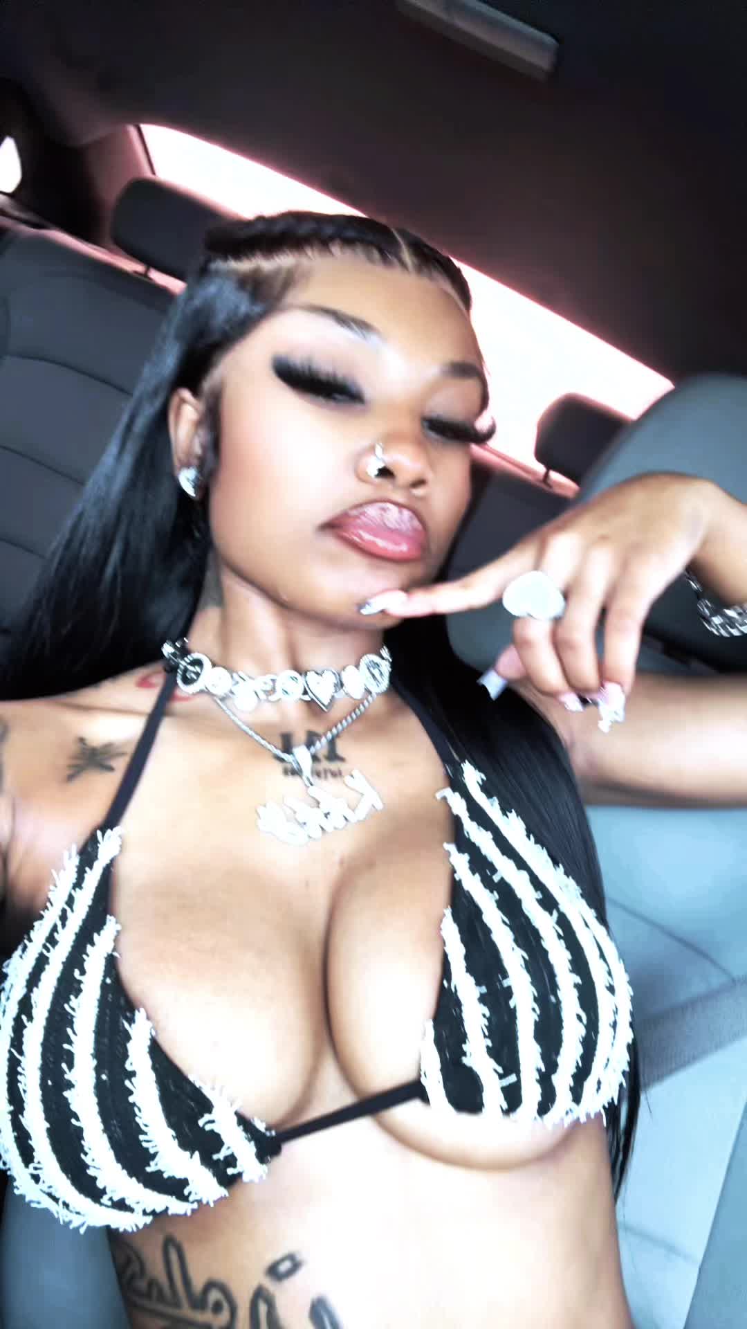 @𝐾𝑎𝑎𝑦 ꨄ★