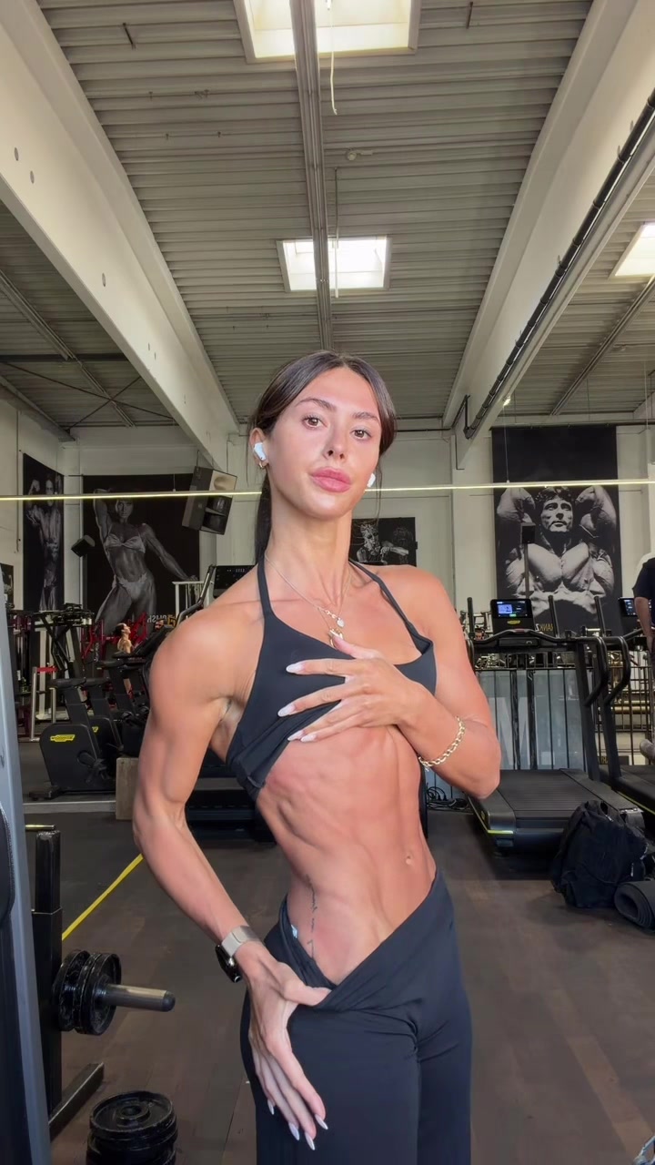 @Tal | IFBB BIKINI PRO 🌐