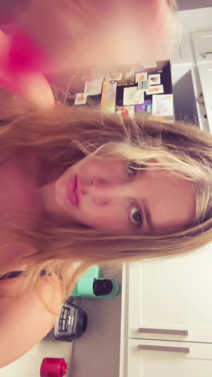 @vivian