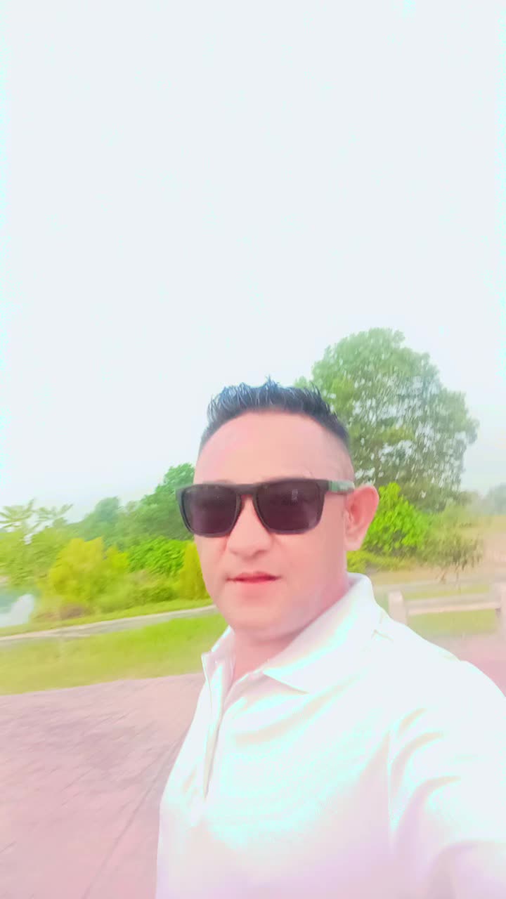 @काभ्रेलि Anil Dong