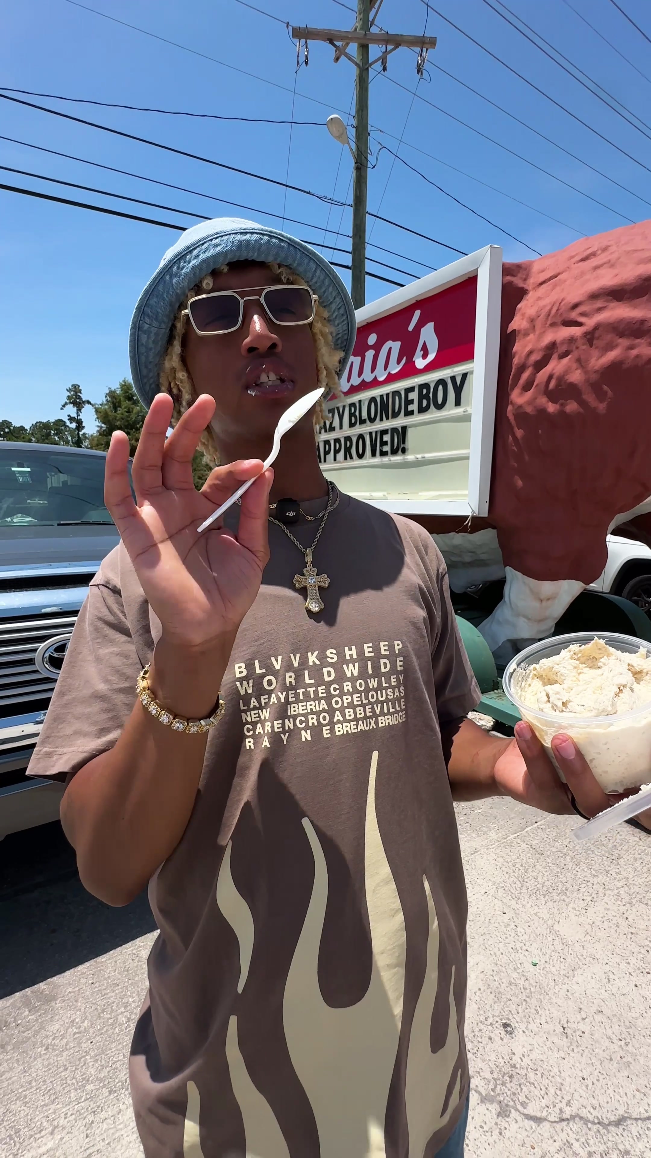 @KrazyBlondeboy