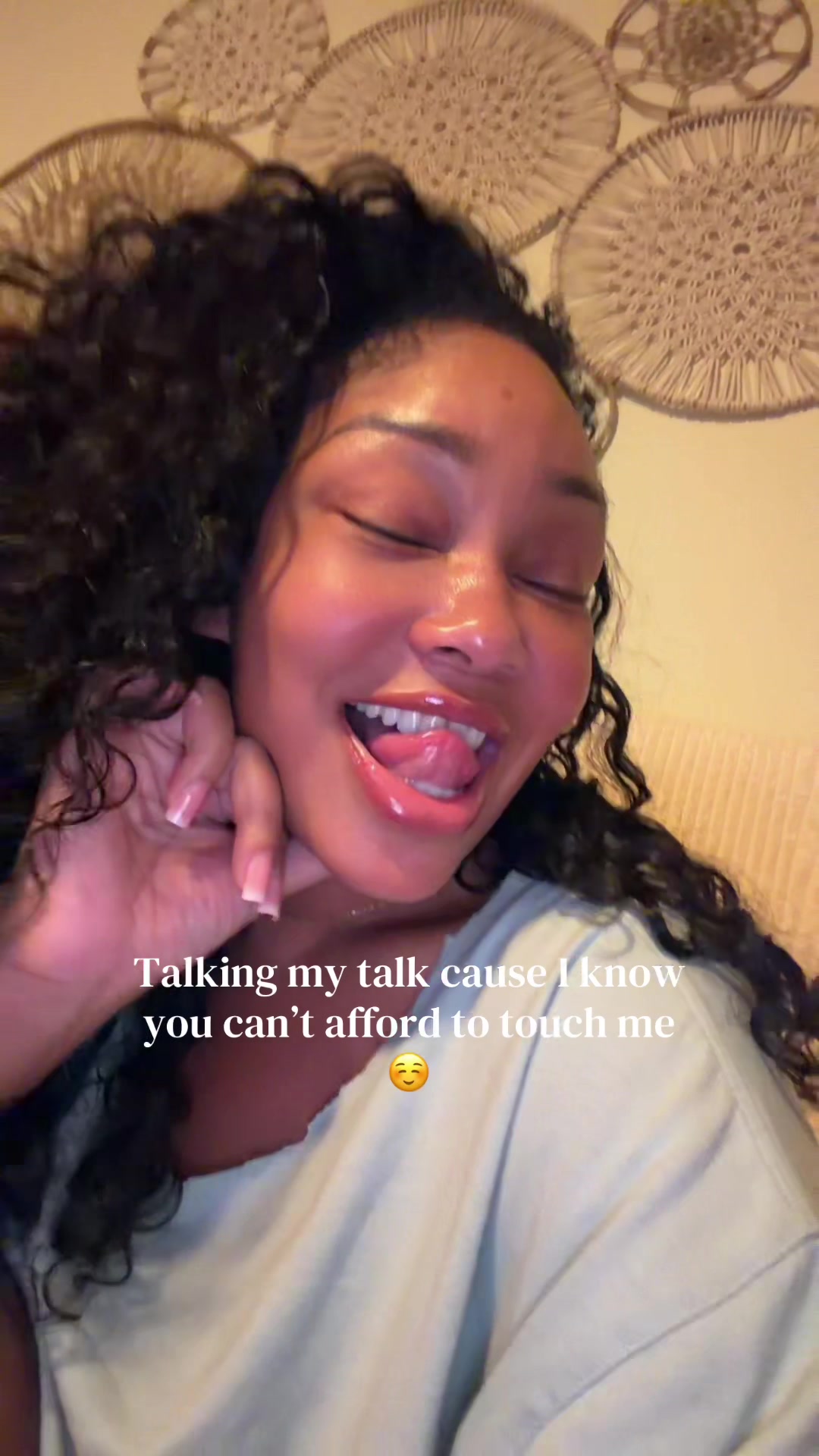 @Candy