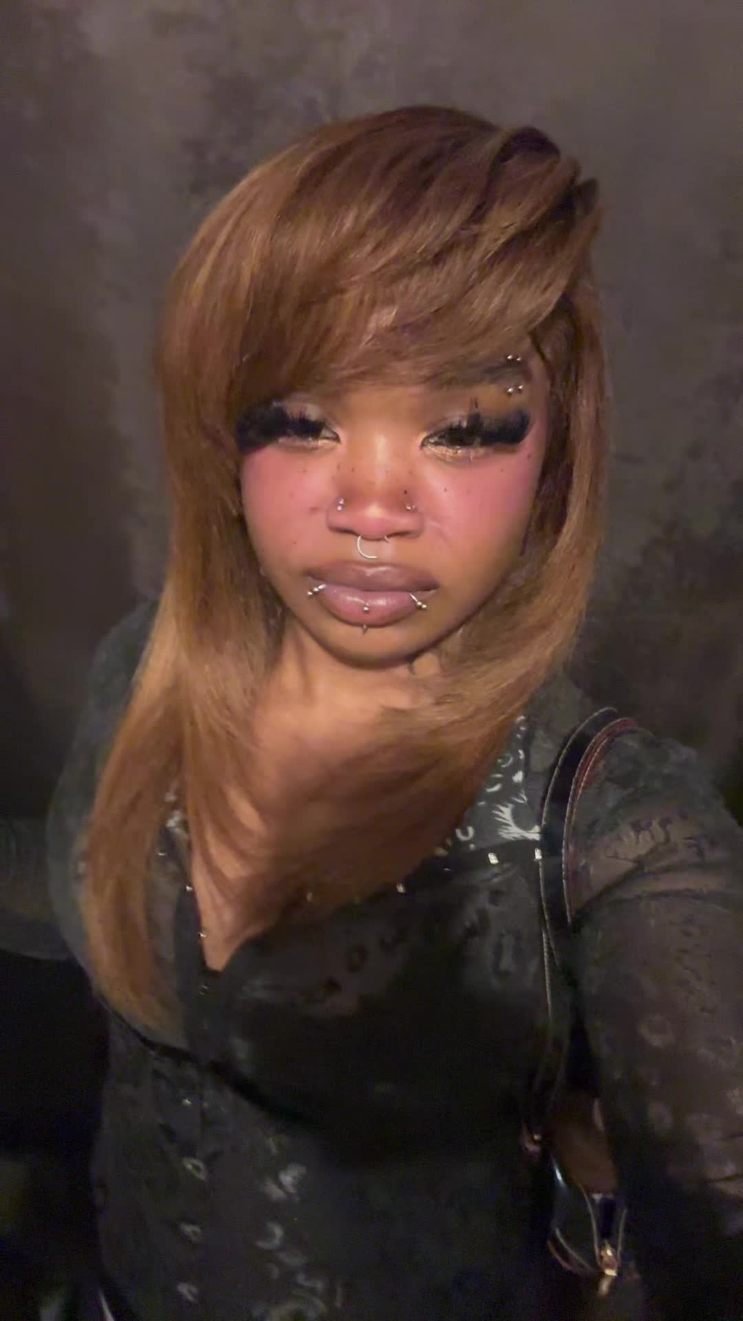 @vern3lla