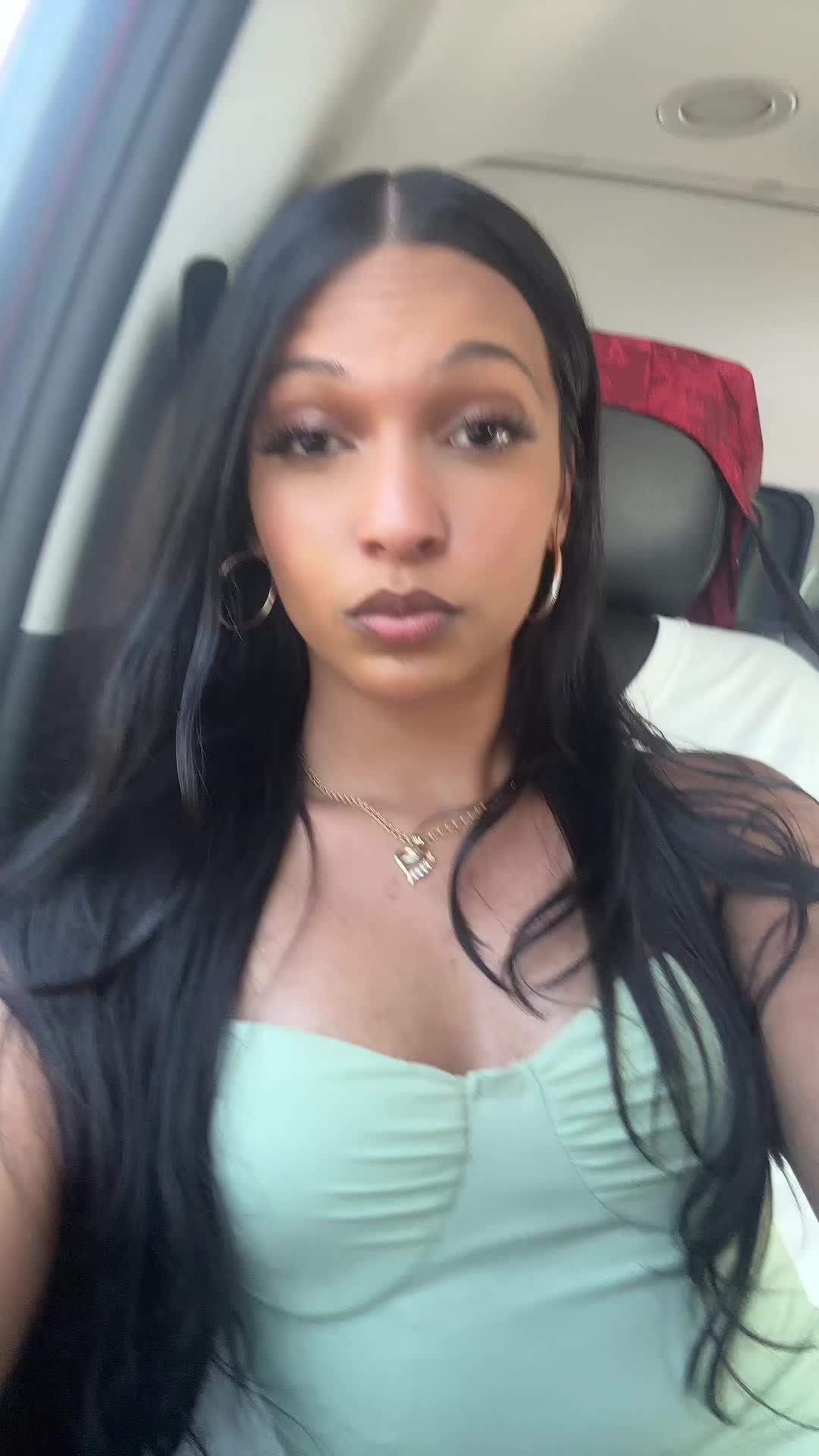 @Divya💕