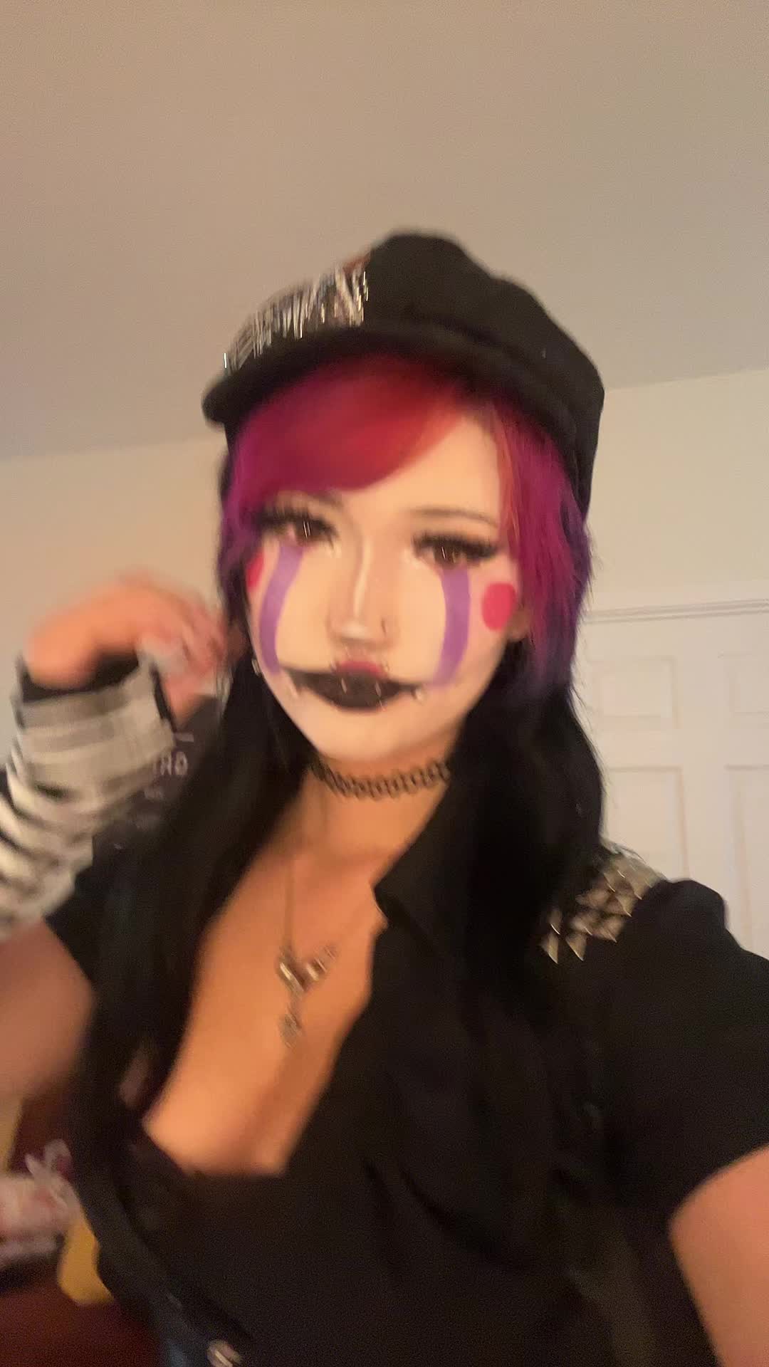 @twinkletoez28