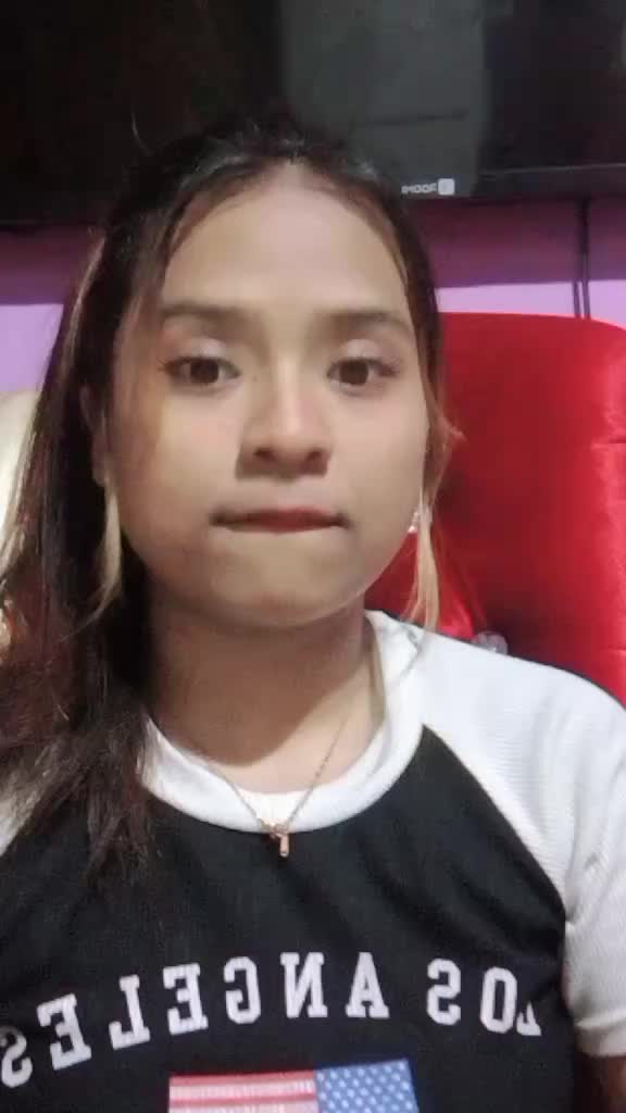 @Cainaaaaa