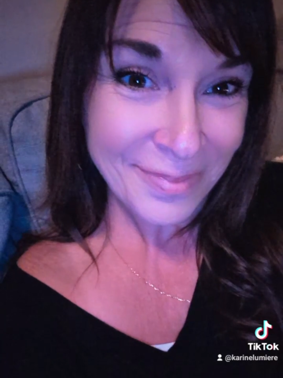 @Karinelumiere