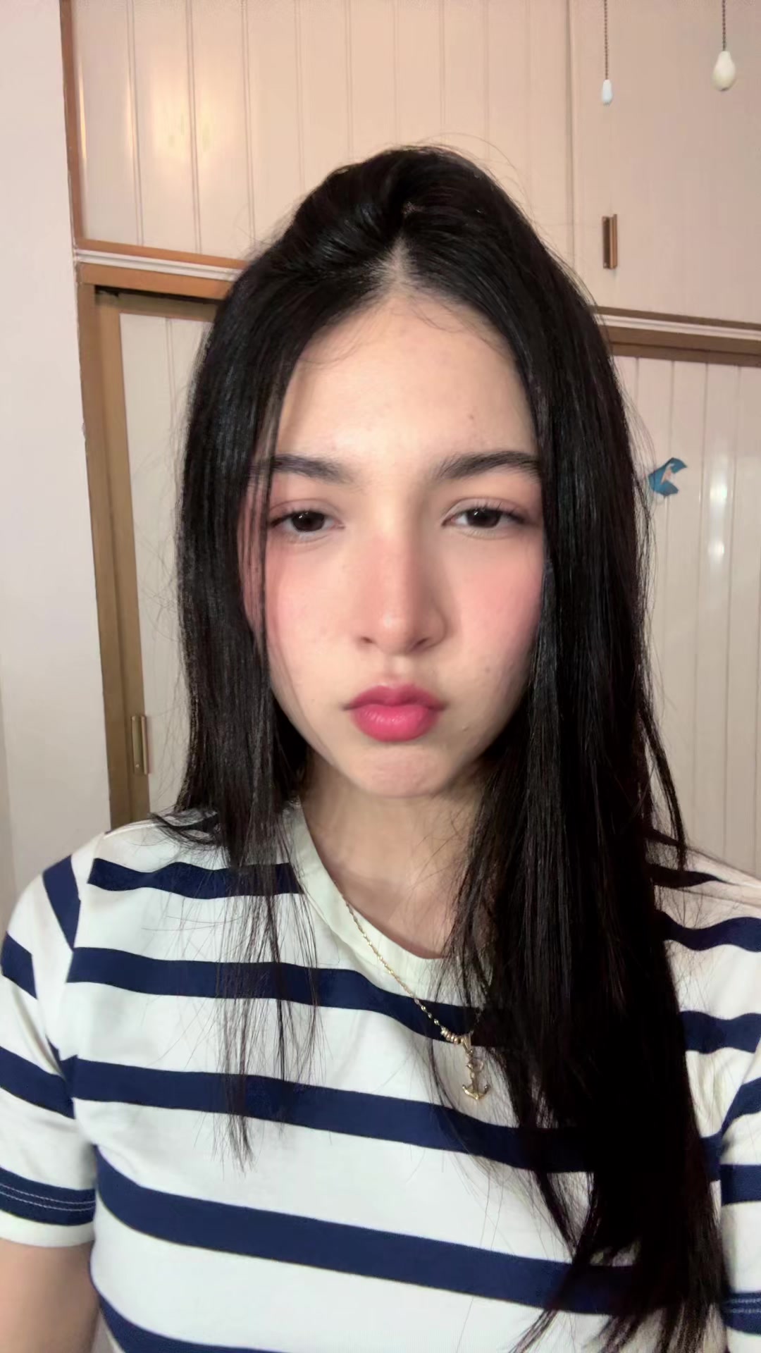 @Vicky4n